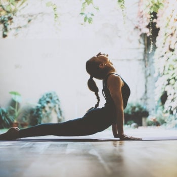 Pilates e yoga: conheça as atividades físicas que trabalham o corpo e a mente